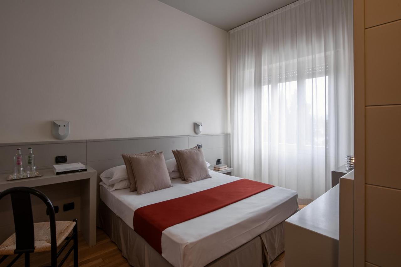 Hotel Milano Toscolano Maderno Exteriér fotografie